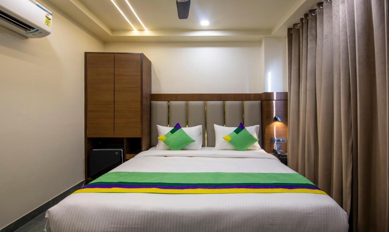 Treebo Royal Comfort New Delhi Exterior photo